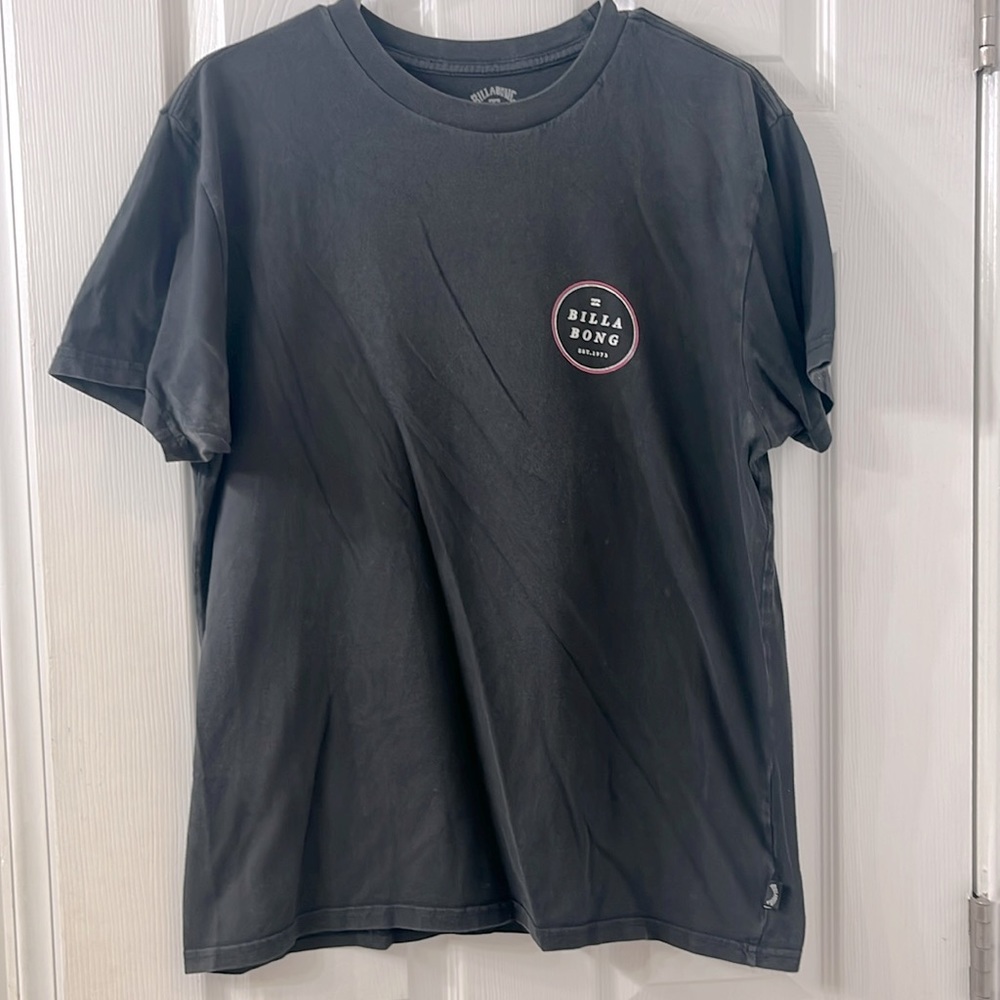 Men’s Size Medium Billabong Tshirt